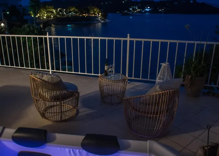 Thin Alos * Skiathos